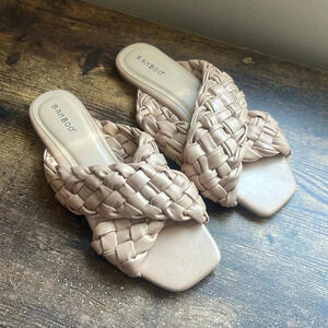 Bamboo Beige Tan Braided Sandals size 8